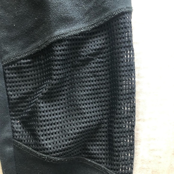 LA Sport leggings with mesh detail - Picture 3 of 8